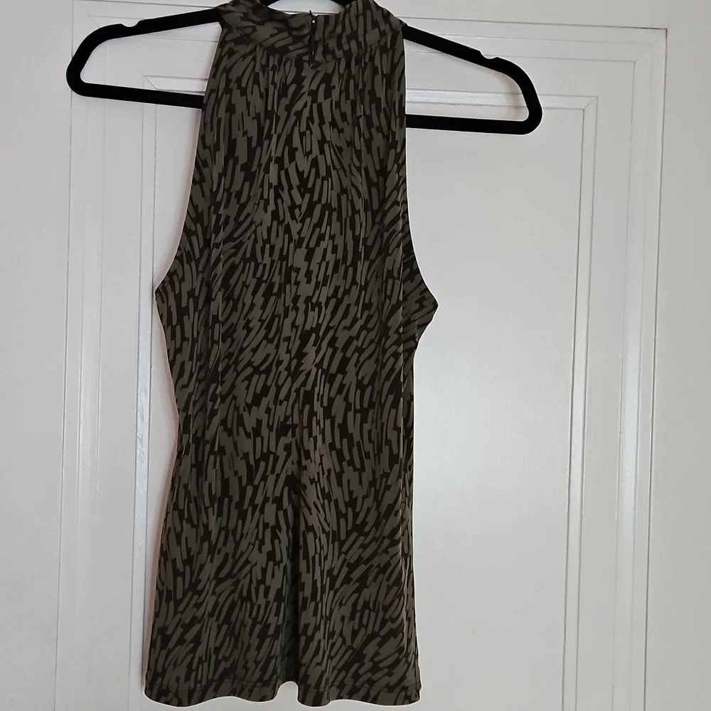 Michael Kors green and brown patterned top, Sz S/P